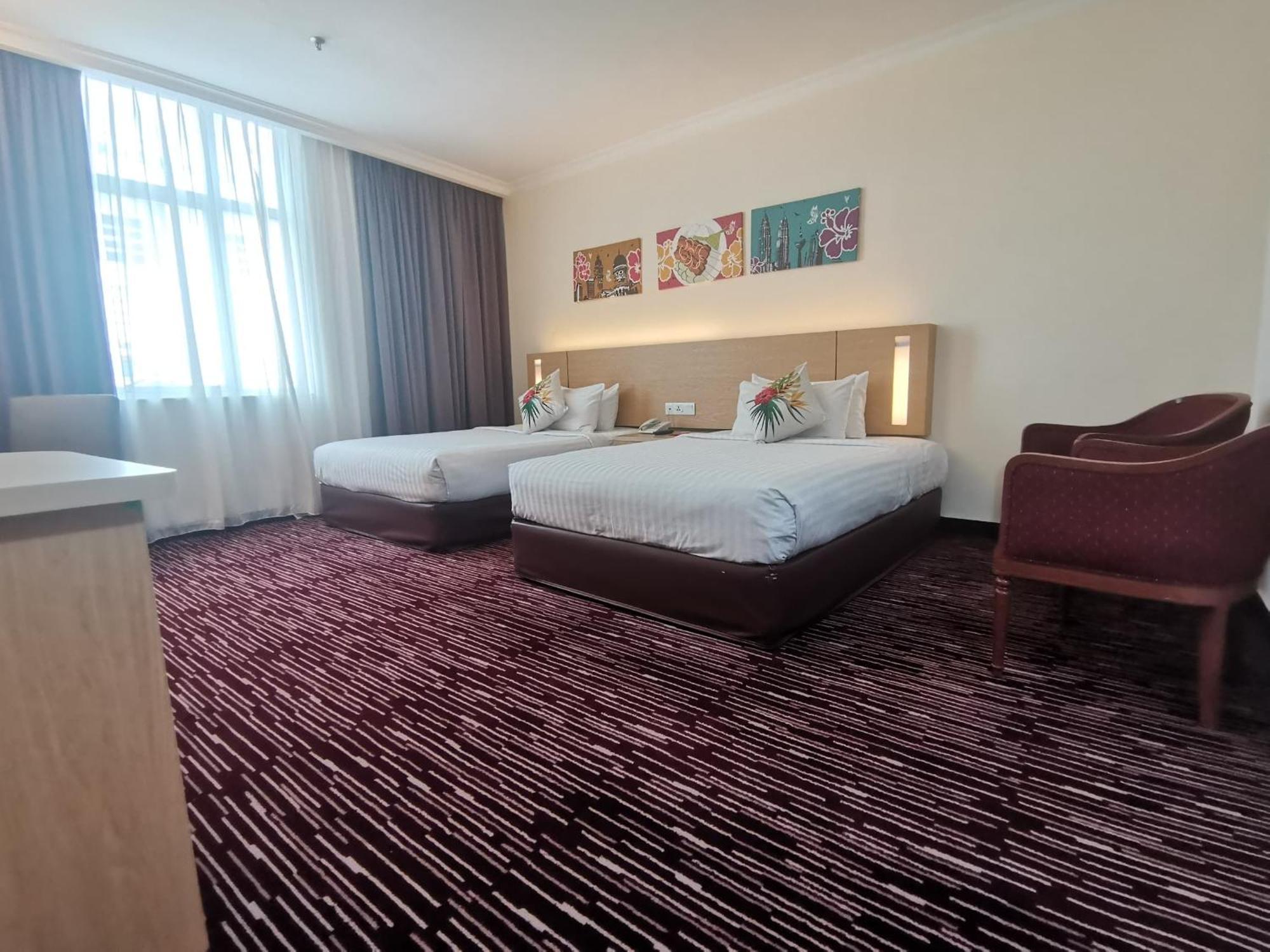 RHR Hotel Kajang Bagian luar foto