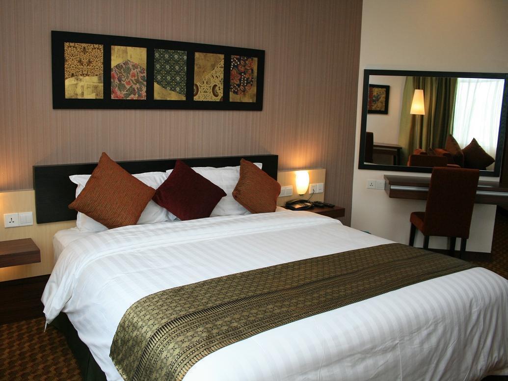 RHR Hotel Kajang Bagian luar foto