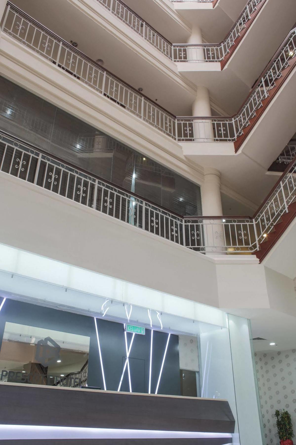 RHR Hotel Kajang Bagian luar foto