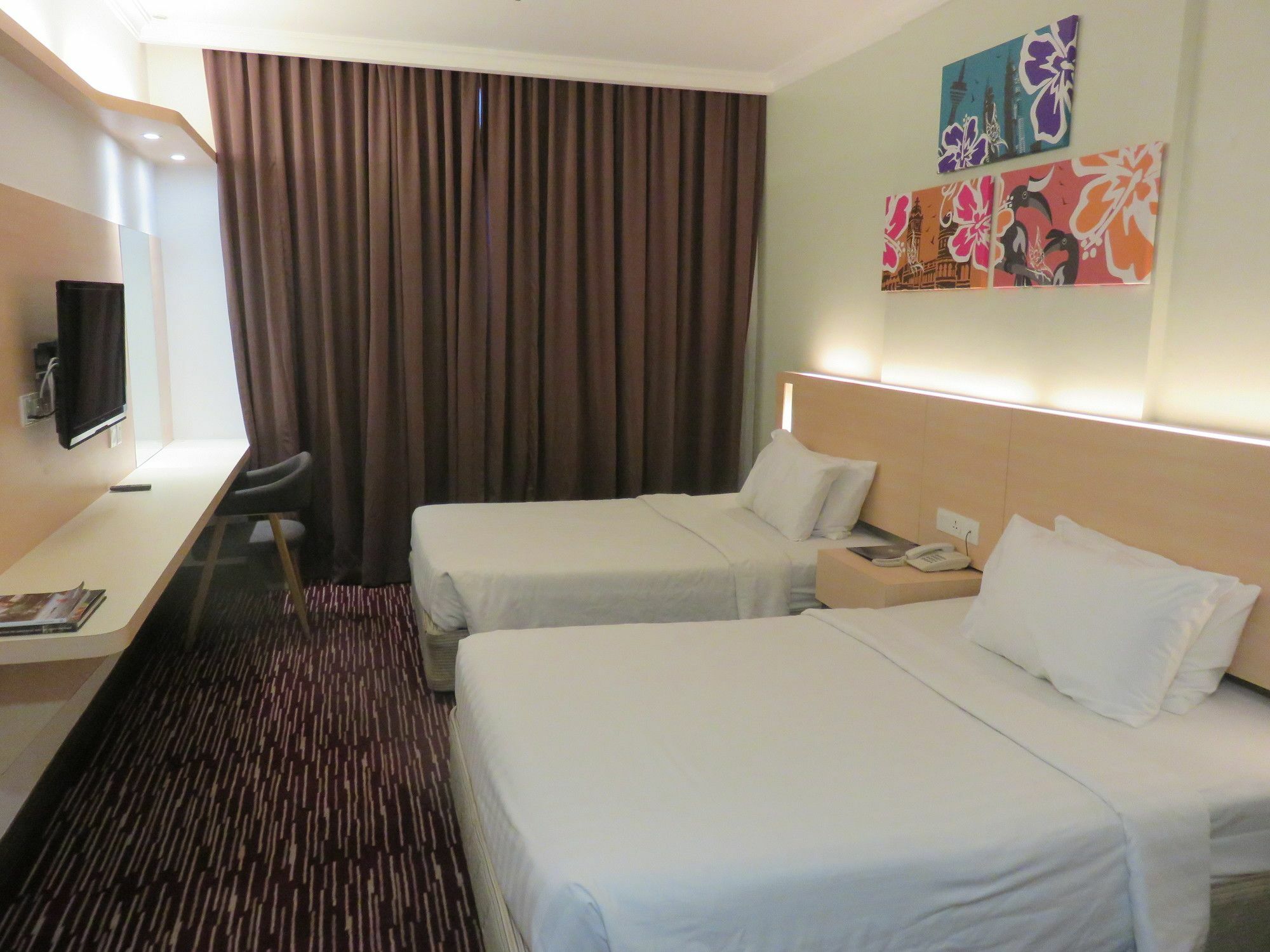 RHR Hotel Kajang Bagian luar foto